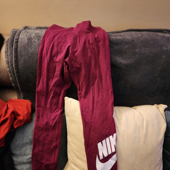 Athletic leggings - Picture 6 of 9